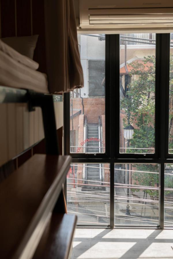Bed Addict Hostel Chiang Mai Eksteriør billede